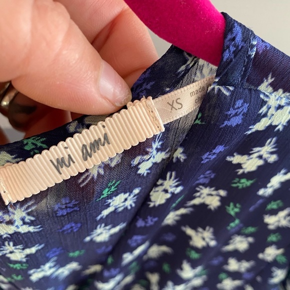 Mi Ami XS Blue Flutter Mini Dress Floral Pattern Very Cute Spring - Picture 5 of 5